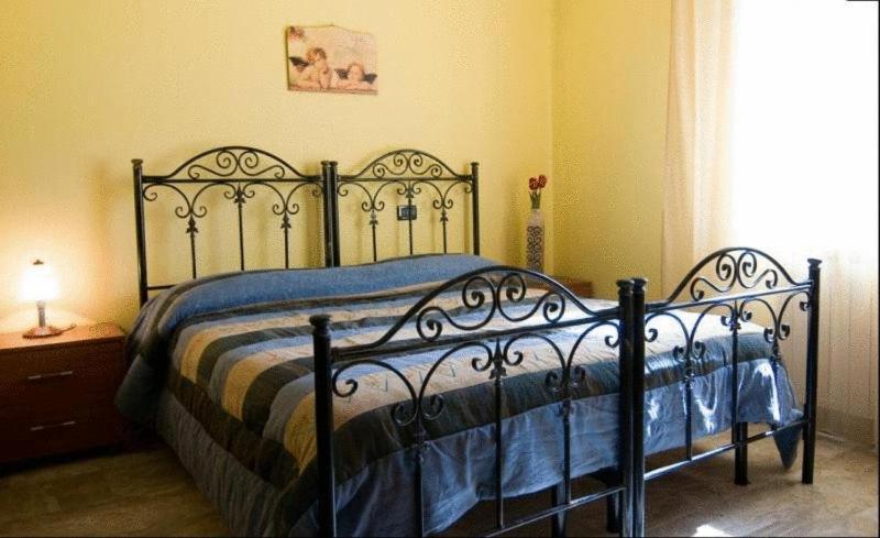 B&B Mare Nostrum Catona Di Reggio Calabria Szoba fotó